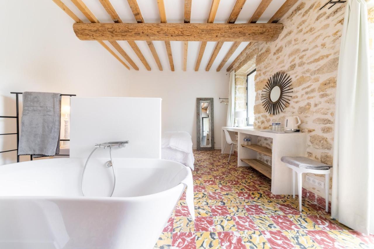 Bed and Breakfast La Cour St Siffret- Uzès à Saint-Siffret Extérieur photo